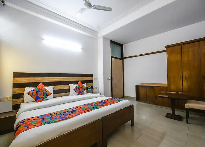 Fabhotel Sunrise Villa New Delhi